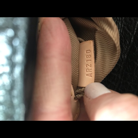 LOUIS VUITTON Monogram Fleur de Jais Manege Bag - Picture 7 of 7